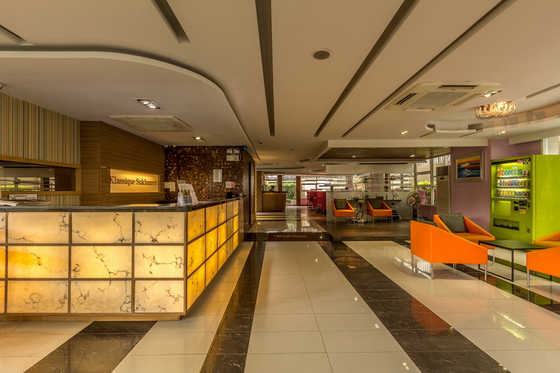 Klassique Sukhumvit Hotel, modern, classic and contemporary meeting the needs of travelers and tourists.